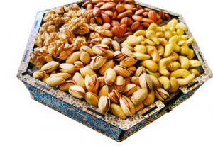 3660da52 abf3 4c67 b057 8883eaeec706 300x206 - The Best Reasons and Tips to Buy Iranian Pistachios From Sunexport(2019)