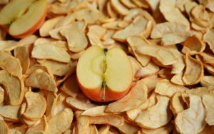 dried apples 300x188 - Dried fruits and Iron(Dried fruits iron amount list)